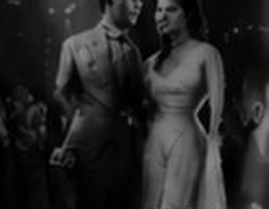 Elegant couple video booth moment